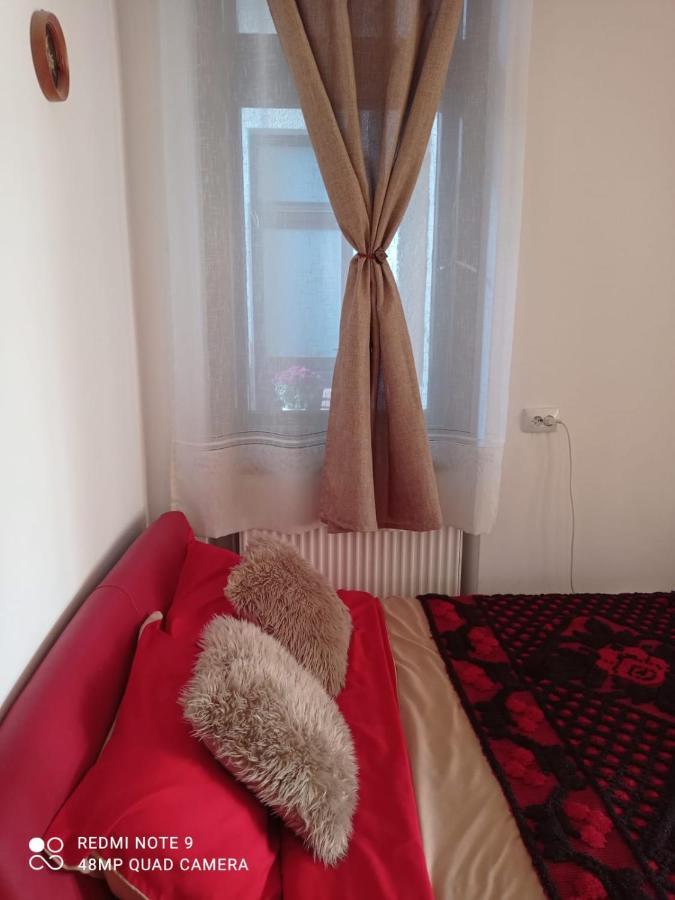 Apartament Piata Sfatului Braşov Esterno foto
